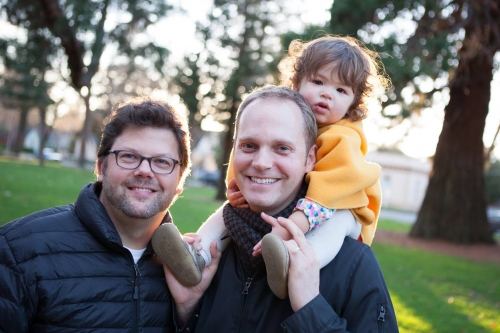 portrait of Seth Brenzel ’94 and his family