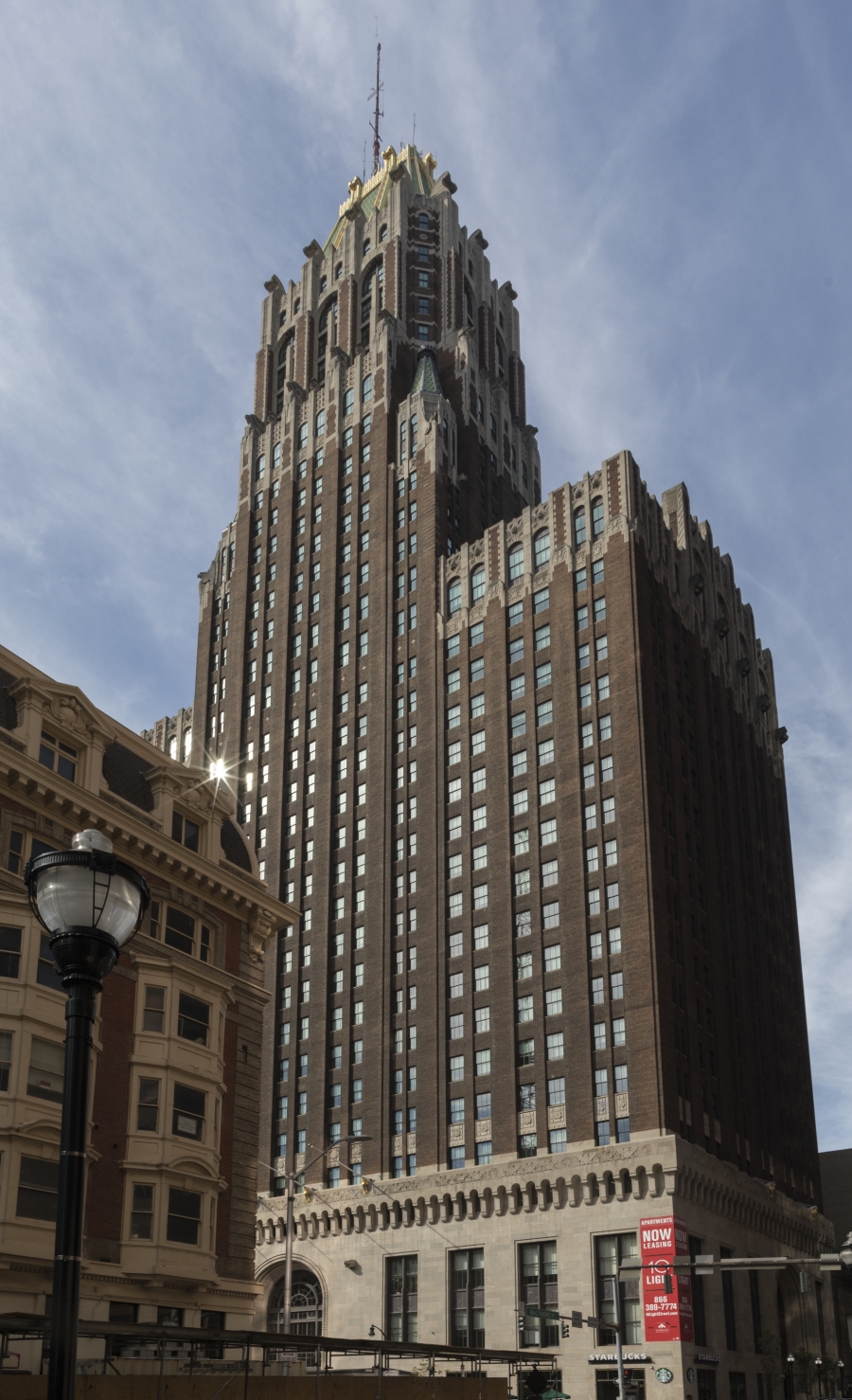 Exterior shot of 10 Light Street in Baltimore 