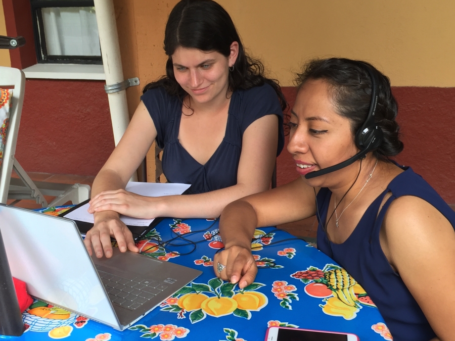 May Helena Plumb (HC '16) and Janet Chávez Santiago working together to add words to the Talking Dictionary.