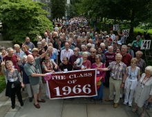 Swarthmore’s newest Sages, the Class of 1966, gather at the Parade of Classes.