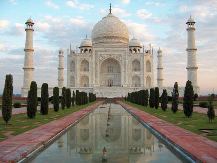 Photo courtesy of Travel Study Services Taj_Mahal.jpg