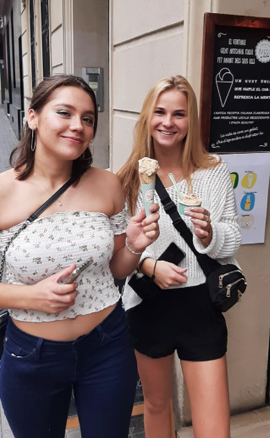 2 students eating ice cream