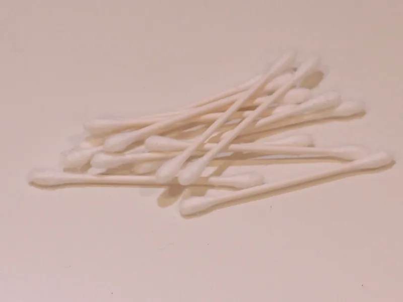 A pile of Q-tips