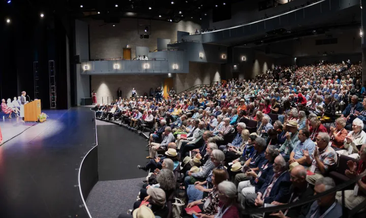 Alumni collection in Lang theater