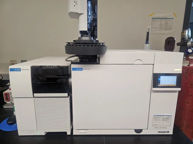 Chemistry-Biochemistry Equipment Photo