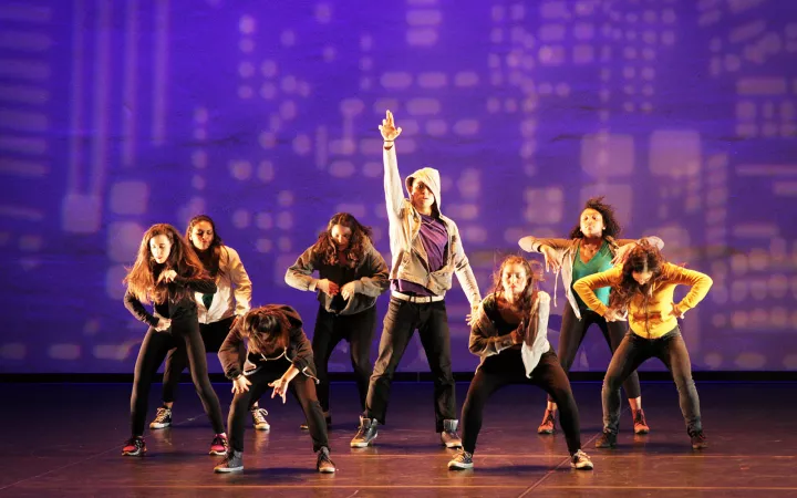 Scene from Spring Showcase