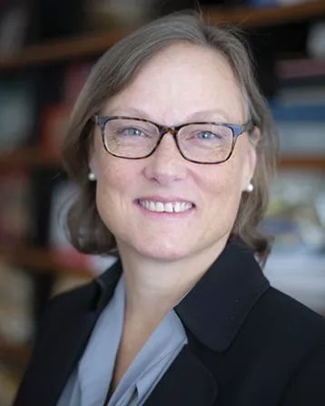 Amanda Bayer