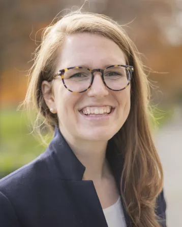 Photo of Emily Fry