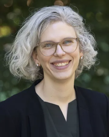 Liz Waltman headshot