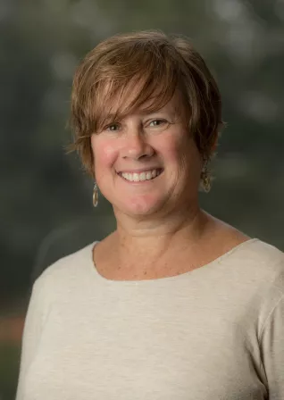 Photo of Jennifer Bradley