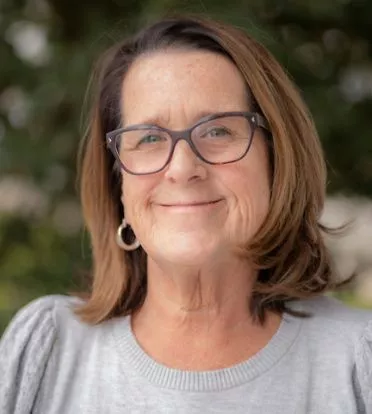 Photo of Linda McDougall