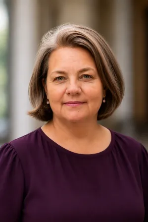 Headshot of Maria Alley