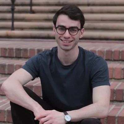 Headshot of Noah Elkins