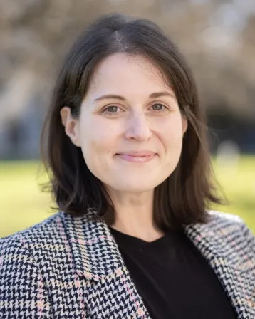 Photo of Rachel Semigran