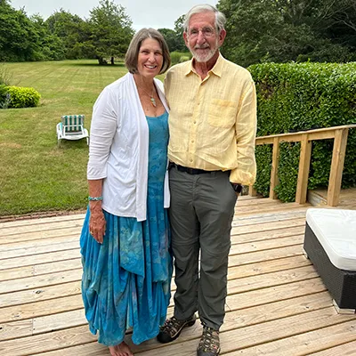 Nancy Noble ’72 and Jim Holland ’71