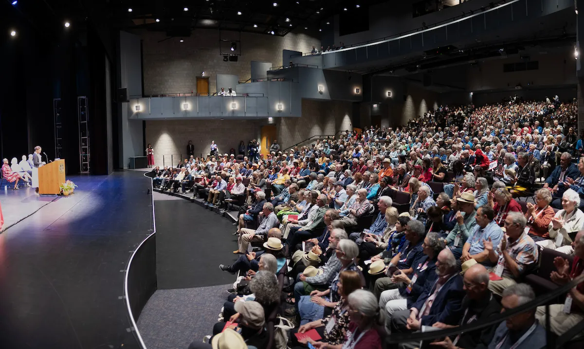 Alumni collection in Lang theater