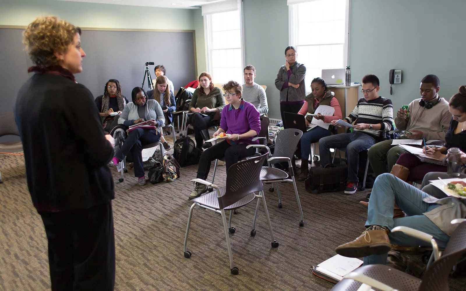Instructor presenting to room full of students at the Lang Center