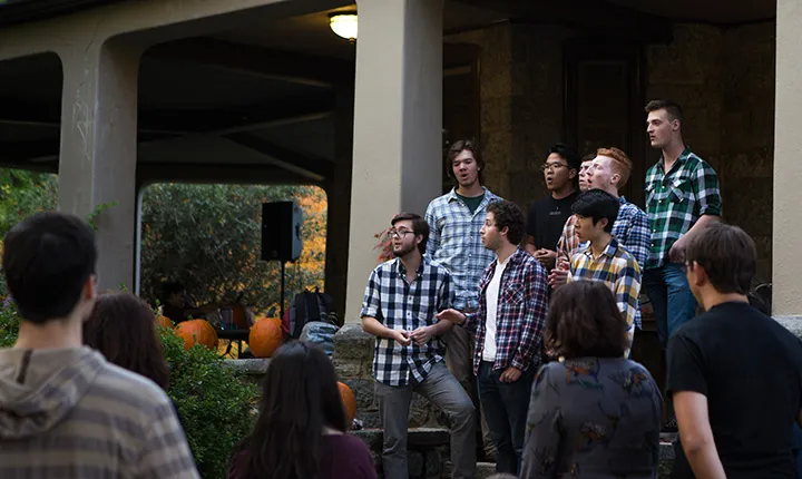 An a cappella group performs