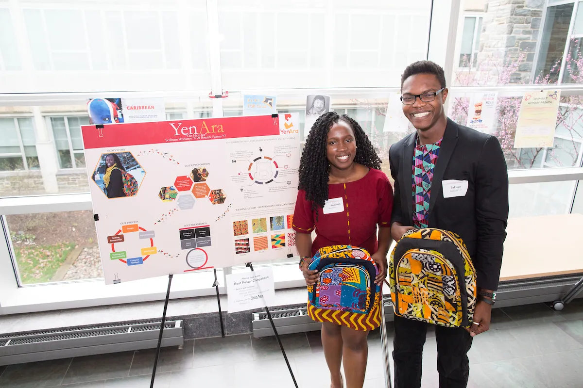 Sedinam Worlanyo ’17 and Bolutife Fakoya ’17 of YenAra, the 2016 SwatTank winners
