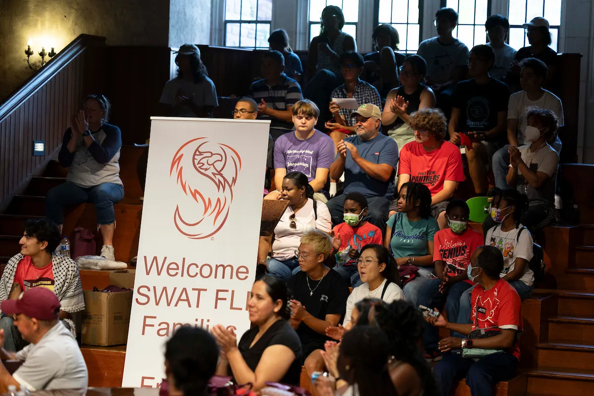 Parents and students attend FLI orientation