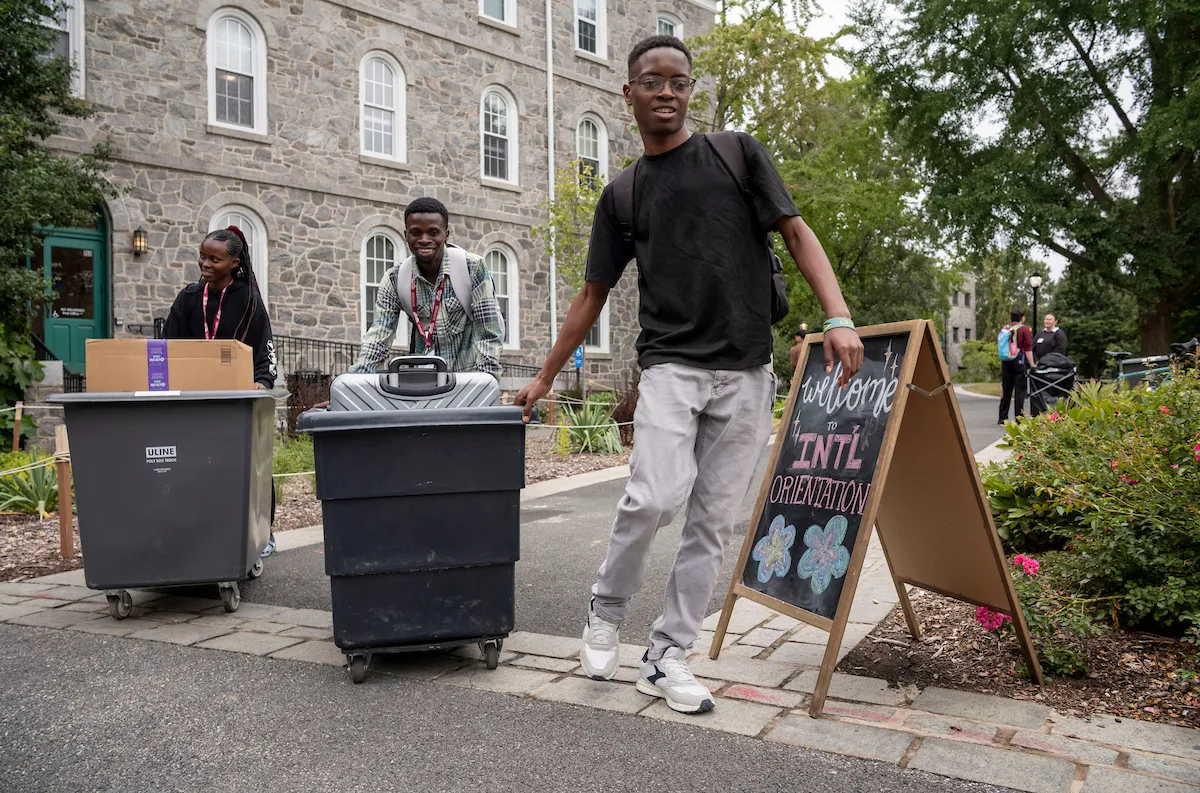 International students move in to campus