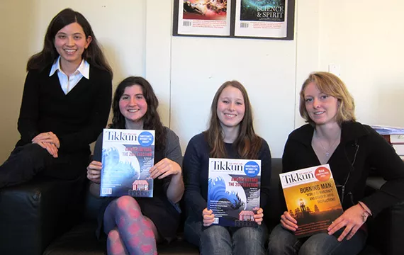 Alana Price '04 hosted Damella Dotan '15, Samantha Pellegrino '15, and Suness Jones '16