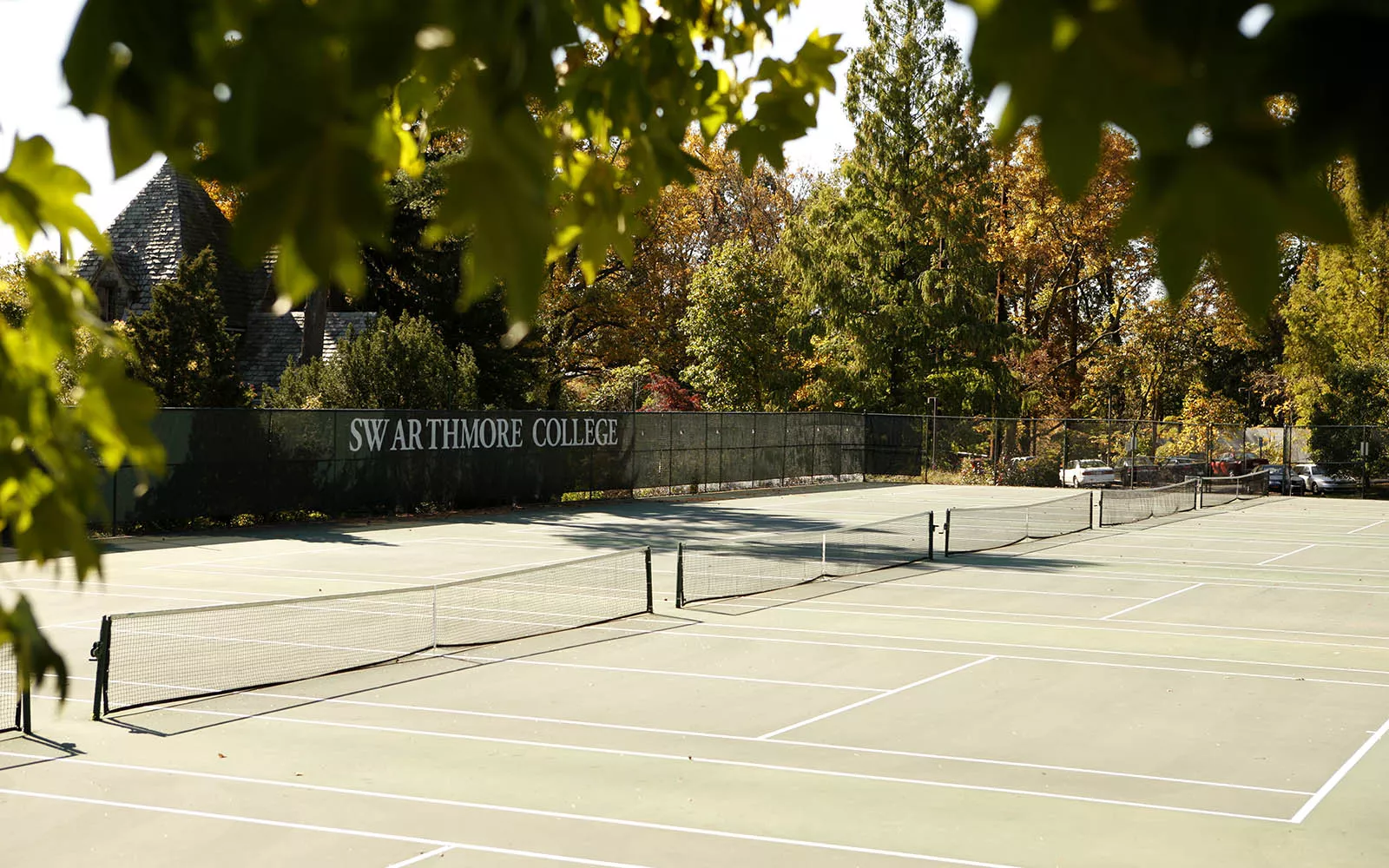 outdoor tennis courts
