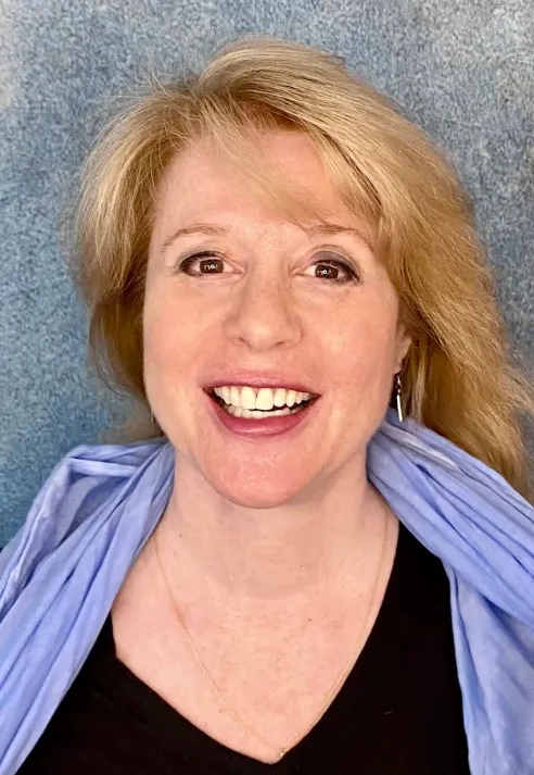 Deb Winer '83