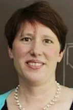 Tara Holm headshot