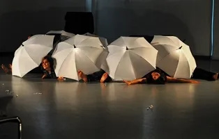 Amelia Dornbush '15 (left)