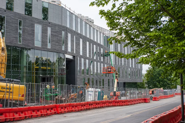 Construction of Singer Hall