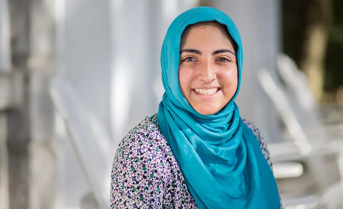 Fatima Boozarjomehri '17