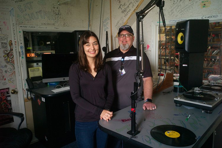 Student with EVS staff member in WSRN radio station