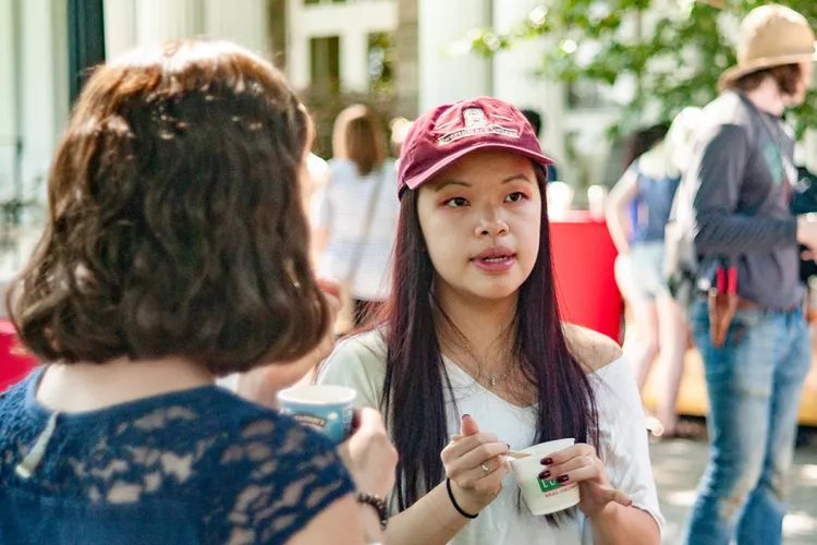 Swarthmore Summer Scholar Program participant presents engineering research