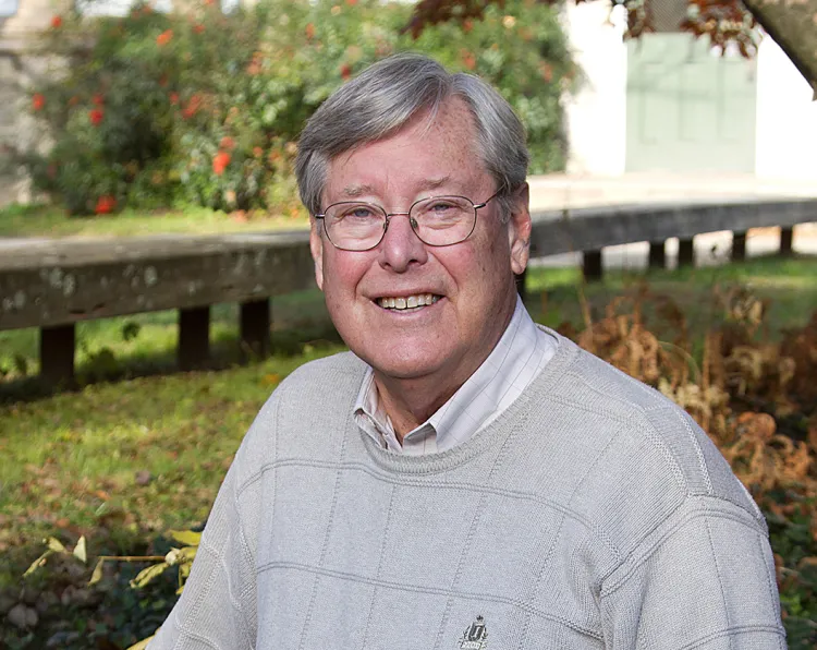 Bob Barr in front of Wharton Courtyard