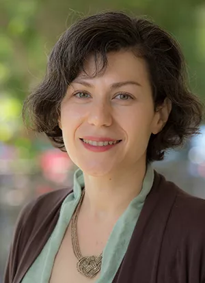 Elaine Allard '01