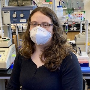 A photo of Hannah Gruner in the lab.