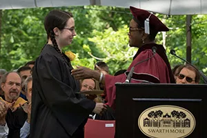 Rhiannon Smith '17