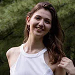 Photo of Emma Parker Miller, a McCabe Scholar in the Class of 2022