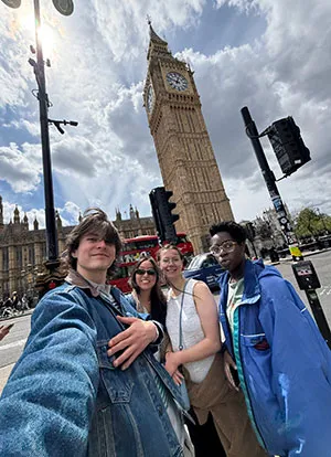 Students in front of big ben clock tower