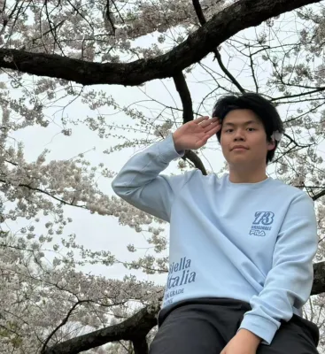 Headshot of G. Huang