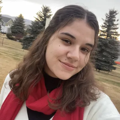 Alli Christensen '27