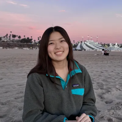 Bella Chun '28