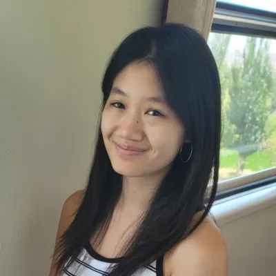 Image Vivian Li '29