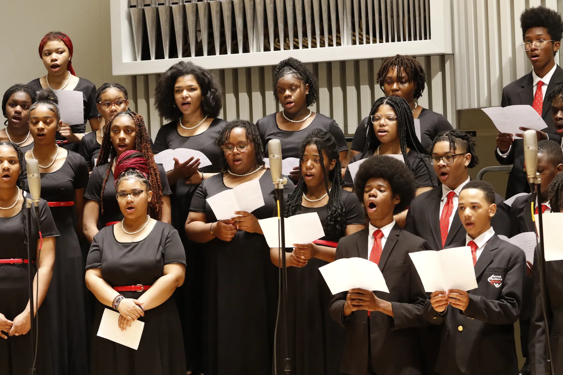 children singing in choir