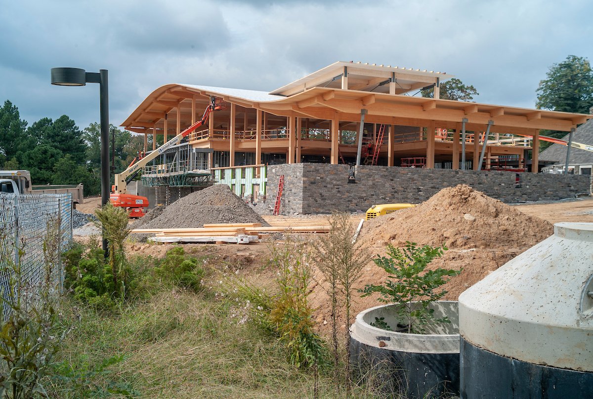 Dining and Community Commons construction
