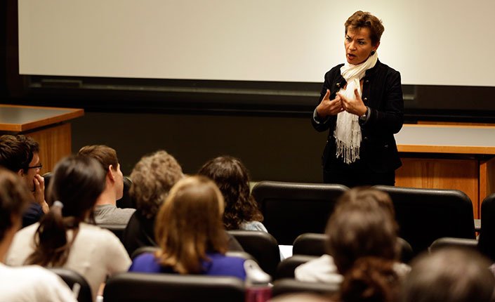 Christiana Figueres '79 speaks to students