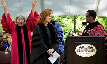 President Valerie Smith awards Carol Padden an honorary degree in 2016