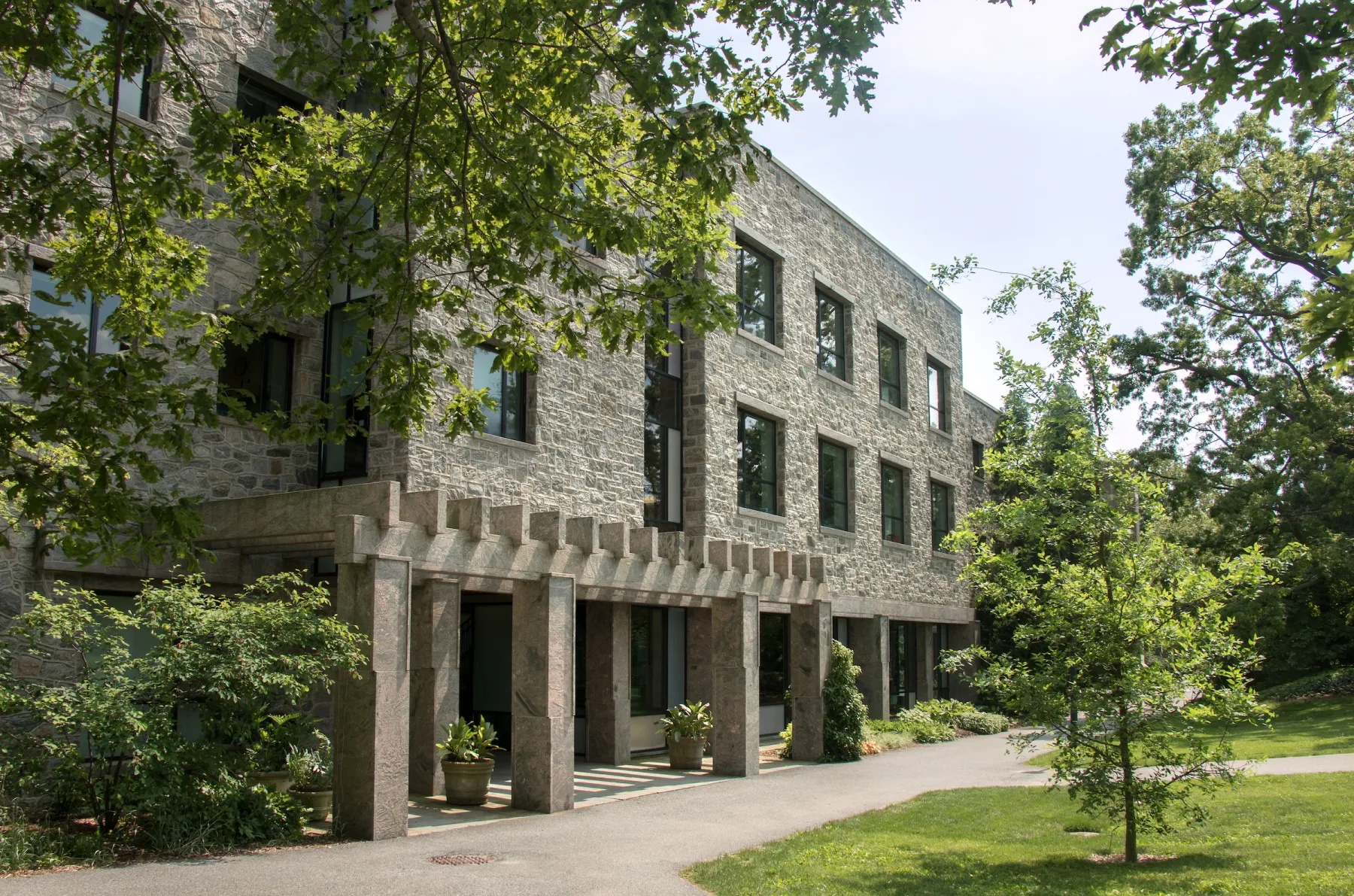 Kohlberg Hall