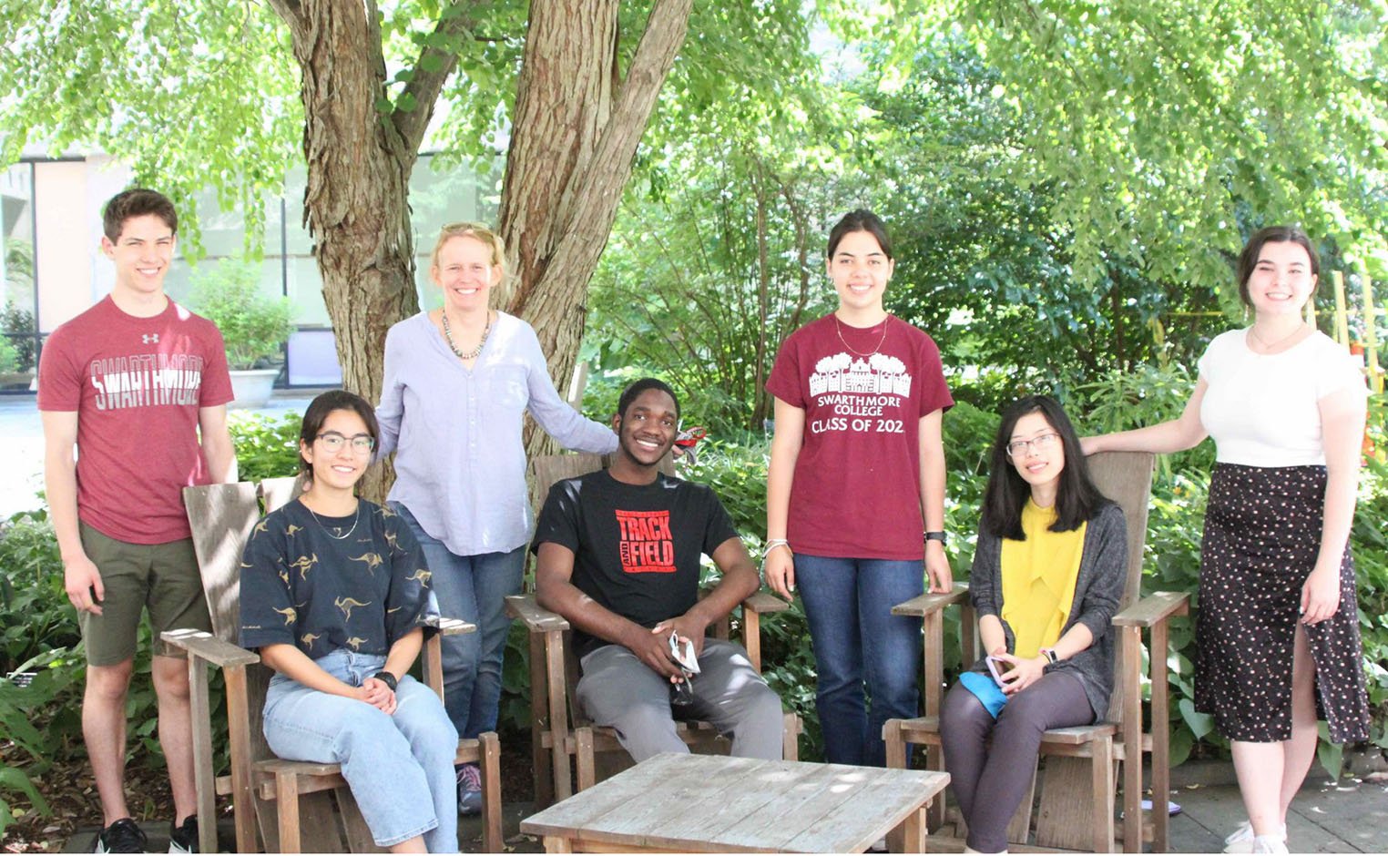 Howard lab - students and professor outside